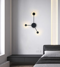 Harold Minimalist Wall Lamp